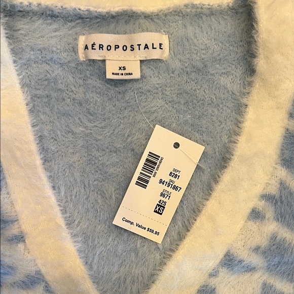 Aeropostale Light Blue and White Cardigan - Picture 2 of 3